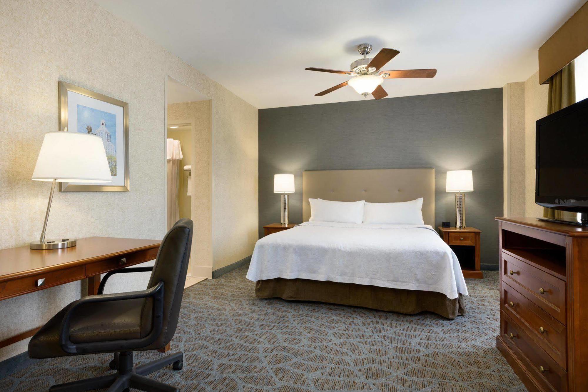 Homewood Suites By Hilton Hartford Downtown Exterior foto